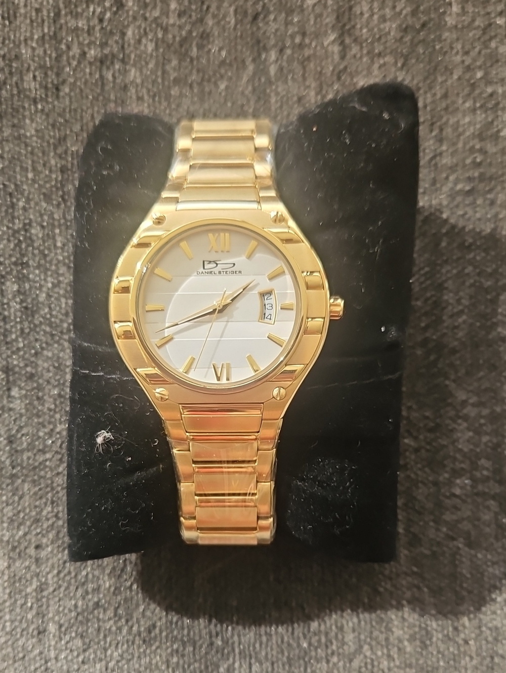 Daniel Steiger "Broadway Gold" Model 331G-M